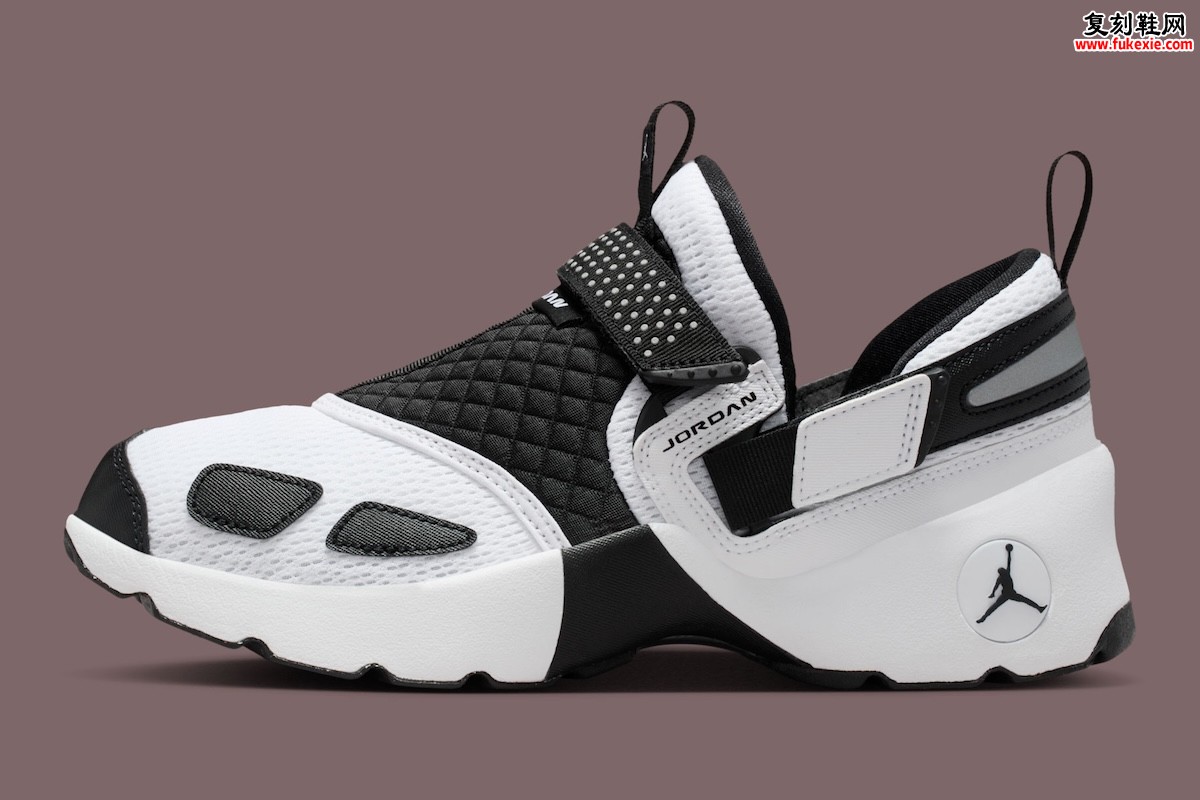 Jordan Trunner LX 白黑配色2026年春季回归 以经典绑带设计唤醒千禧年训练鞋记忆