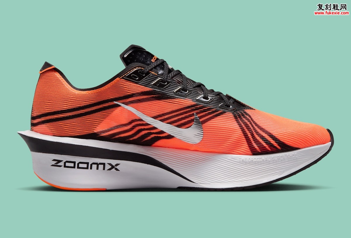 Distance 全新联名 Nike 推出 ZoomX Vaporfly NEXT% 4 Total Orange 亮橙黑条纹竞速跑鞋插图2 Distance 全新联名 Nike 推出 ZoomX Vaporfly NEXT% 4 Total Orange 亮橙黑条纹竞速跑鞋