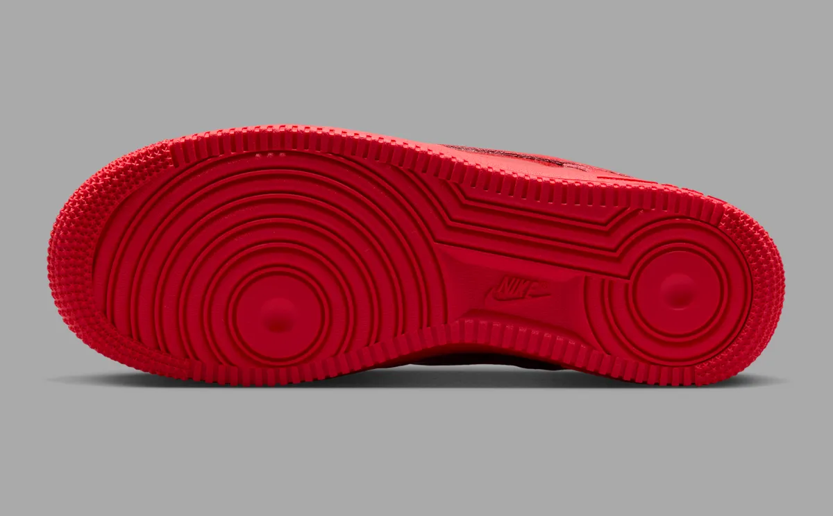 Nike Air Force 1 Low “Patent Suede” 漆皮邂逅麂皮！全新女士专属套装七月登场