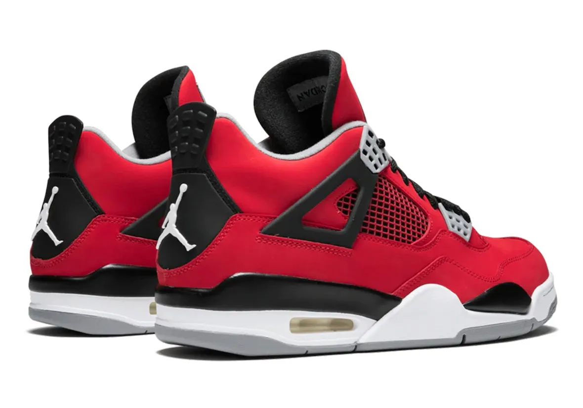 Air Jordan 4 “Toro Bravo” 2026年春季回归：经典红黑配色再掀热潮