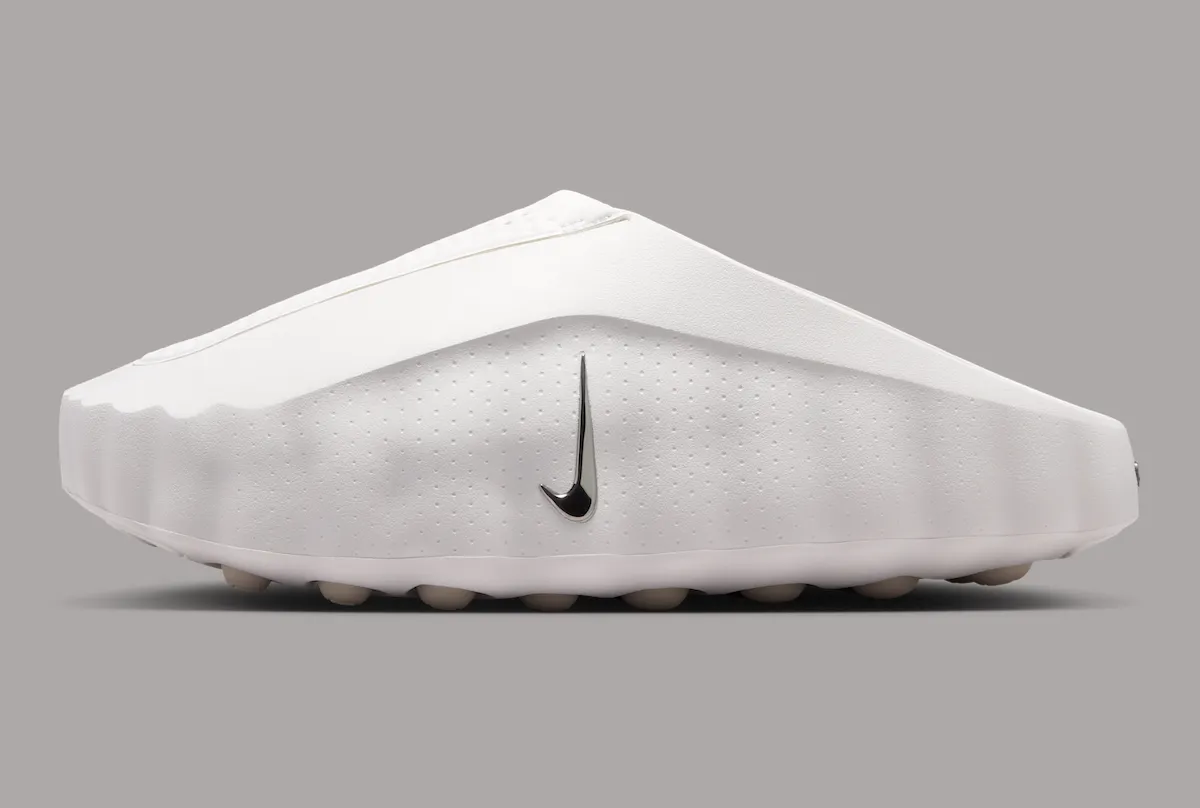 Nike Mind 001 “Summit White” 女款夏季拖鞋登场，白色网面透气开口凉鞋，22区独立泡棉鞋底