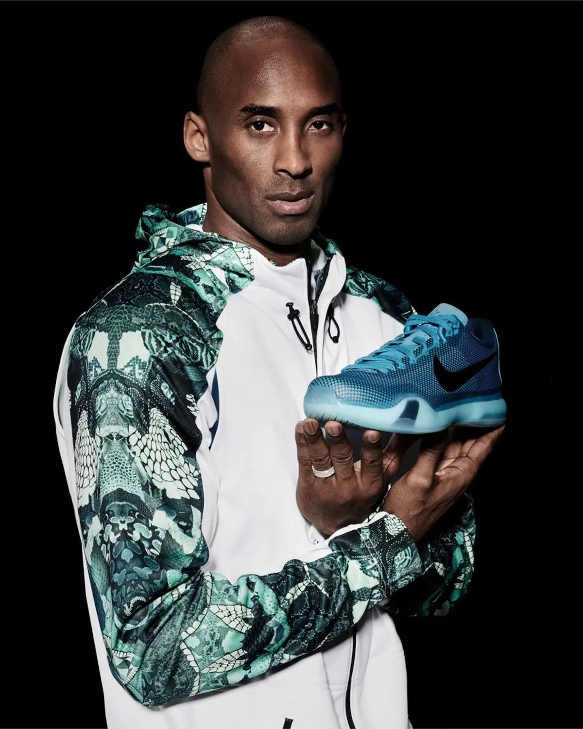 Nike Kobe 10 Protro “5AM Flight” 蓝湖配色2026年10月回归,售价200美元插图1 Nike Kobe 10 Protro “5AM Flight” 蓝湖配色2026年10月回归,售价200美元
