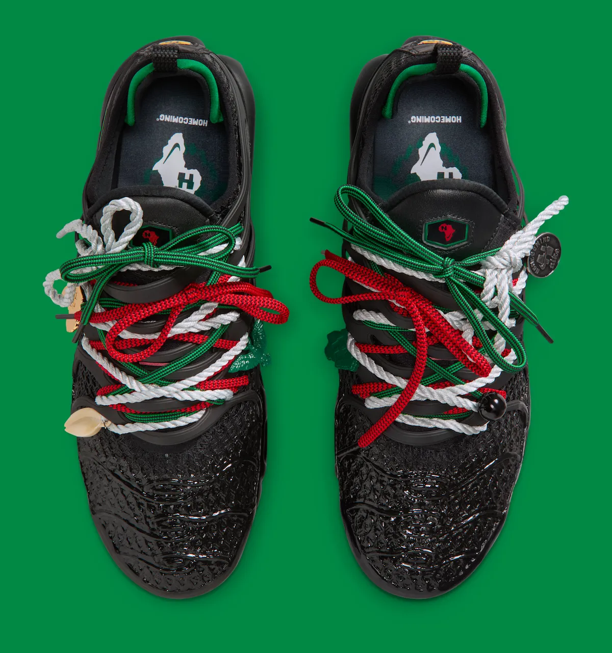 Homecoming x Nike Air Max Plus双色联名2026年4月拉各斯首发，泛非配色与橙渐变