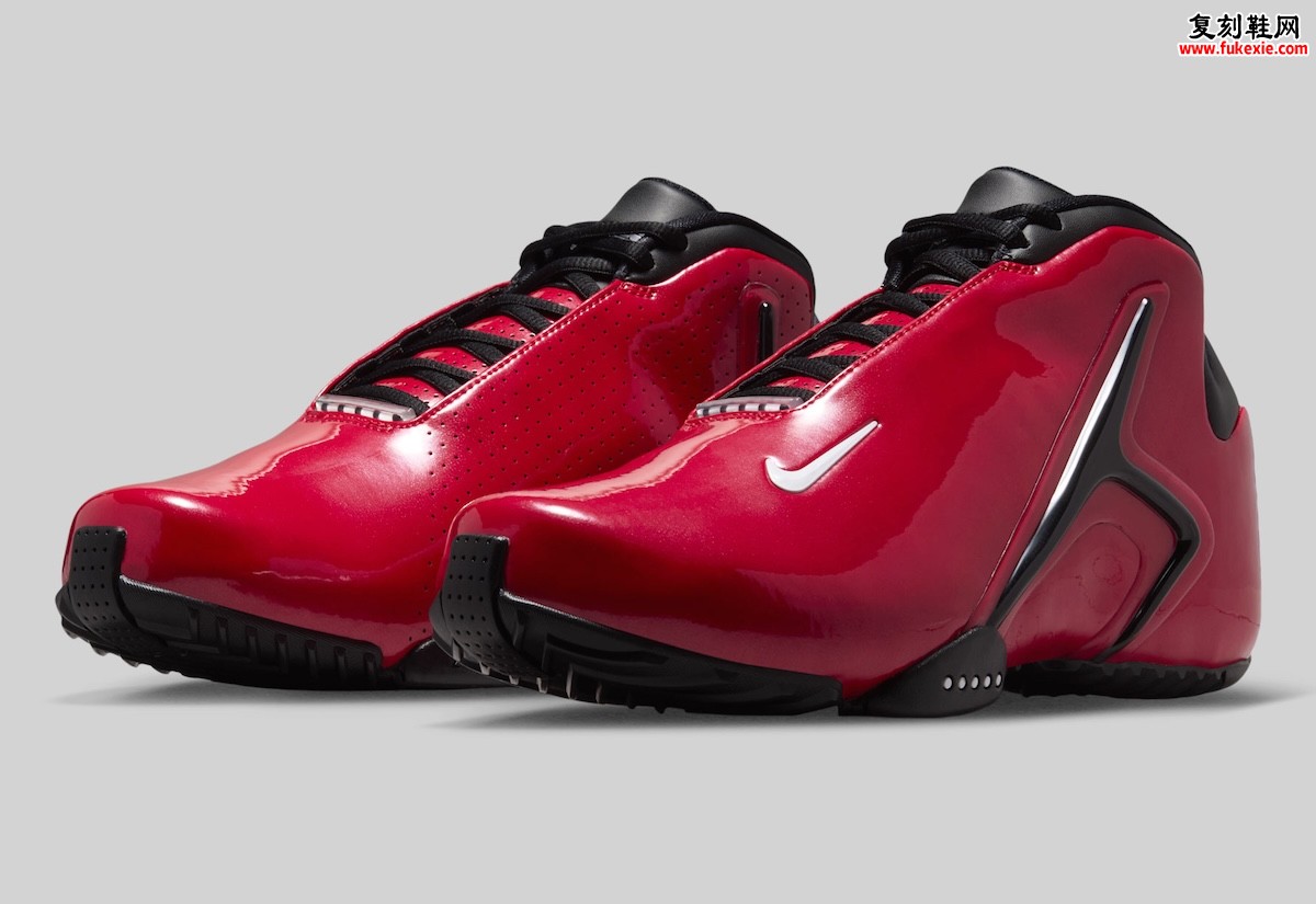 Nike Zoom Hyperflight “Varsity Red” 2026 复刻回归：千禧年未来主义战靴 7 月 10 日发售缩略图