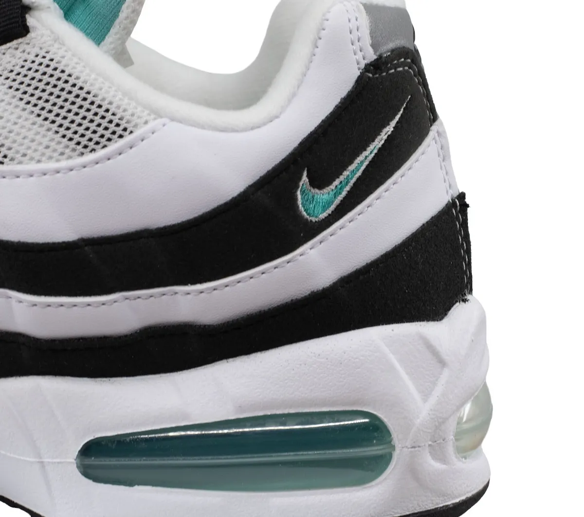 Nike Air Max 95三十周年Black Border复刻版2025秋发售，Big Bubble气垫革新经典