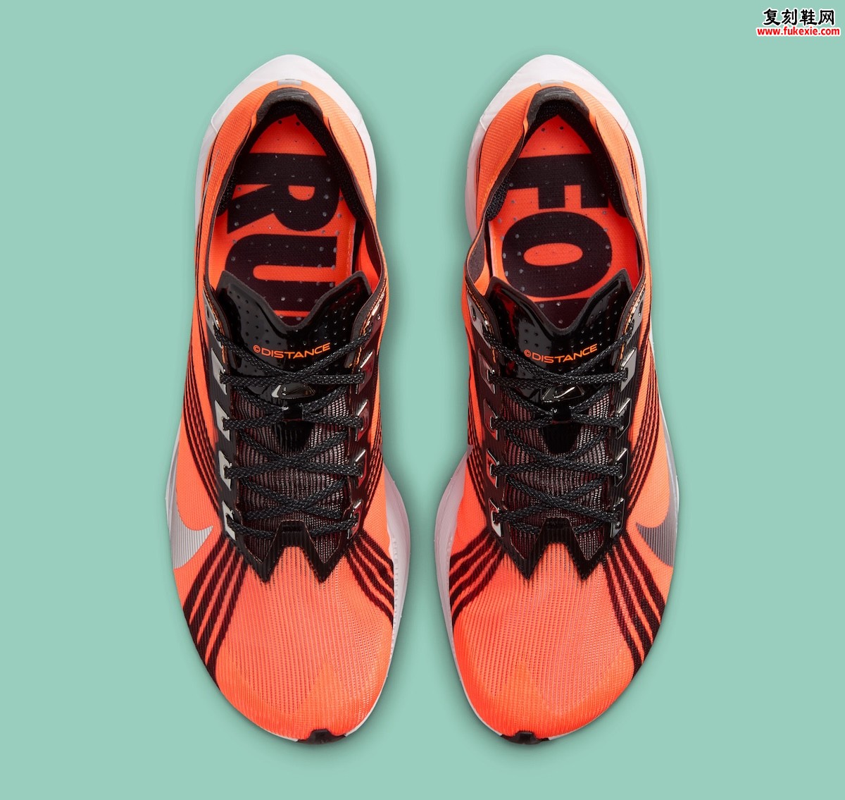 Distance 全新联名 Nike 推出 ZoomX Vaporfly NEXT% 4 Total Orange 亮橙黑条纹竞速跑鞋插图3 Distance 全新联名 Nike 推出 ZoomX Vaporfly NEXT% 4 Total Orange 亮橙黑条纹竞速跑鞋