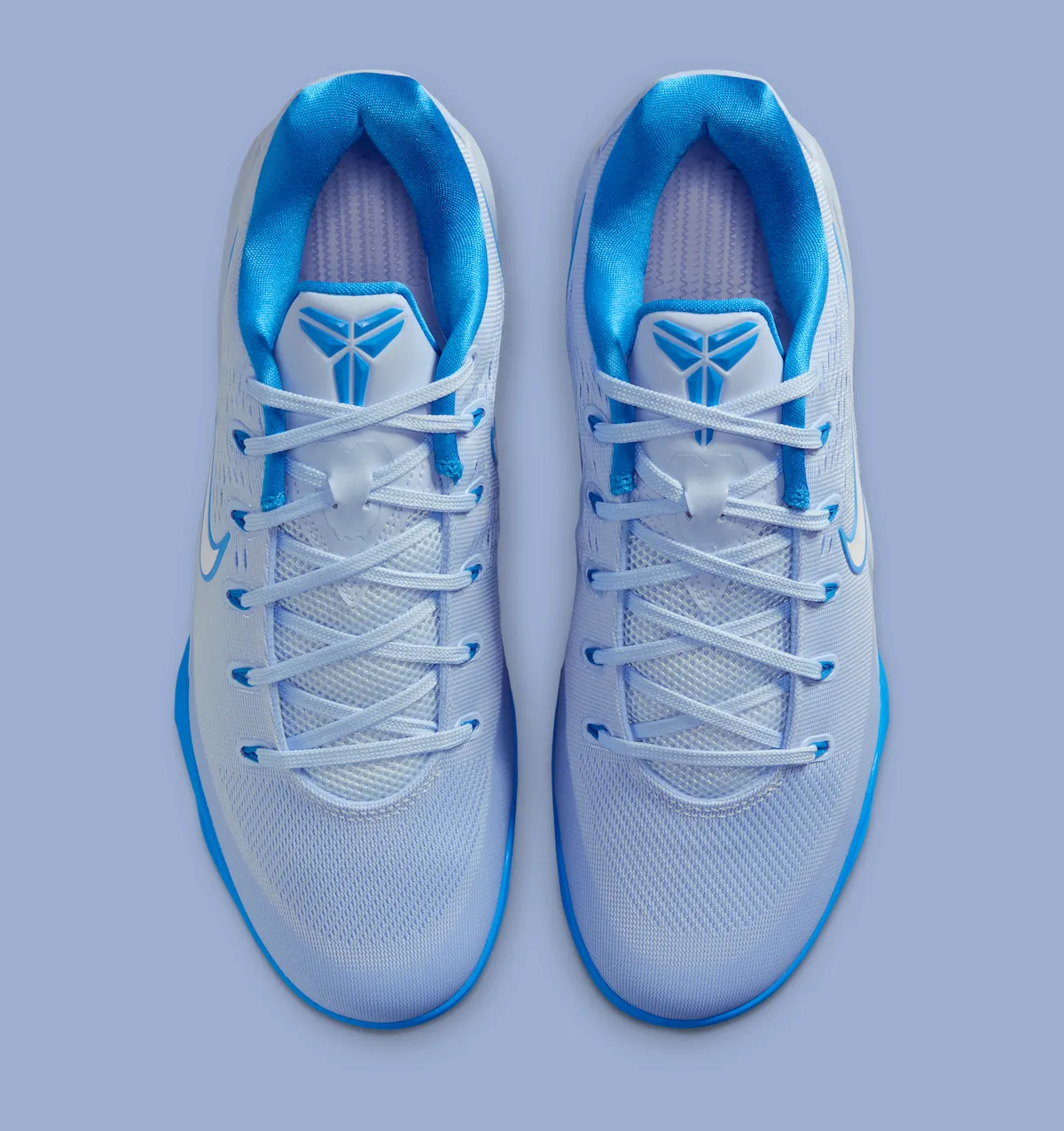 氢光蓝的低语:Kobe 9 EM Protro 新配色以纯粹性能美学致敬曼巴后期哲学