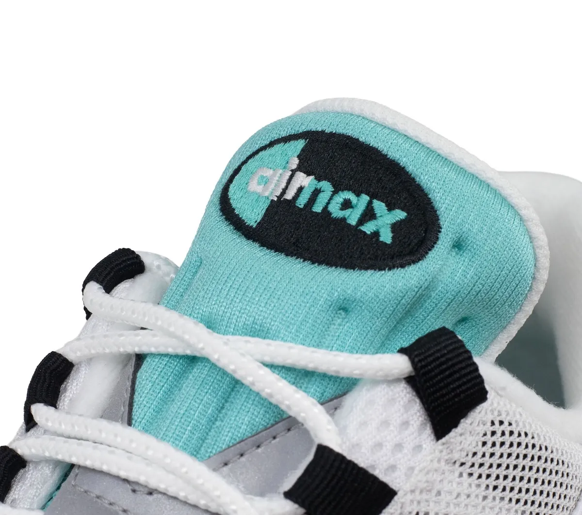 Nike Air Max 95三十周年Black Border复刻版2025秋发售，Big Bubble气垫革新经典
