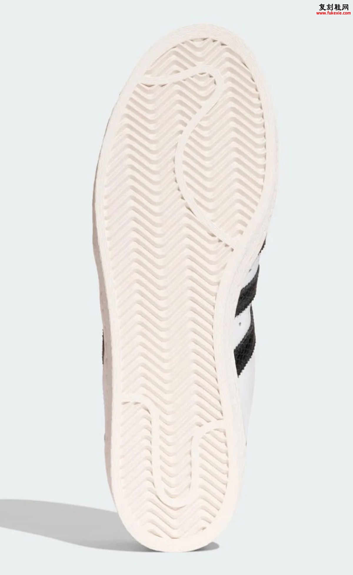 atmos联名阿迪达斯Superstar GORE-TEX版 经典贝壳头重塑机能新风尚