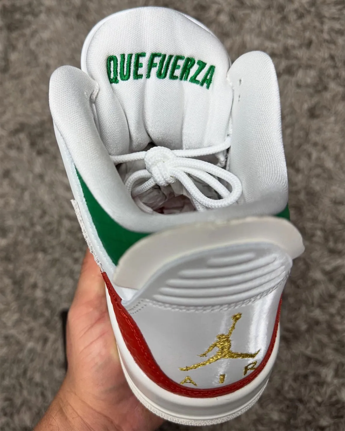 Air Jordan 3 Mexico “El Vuelo” AJ3 