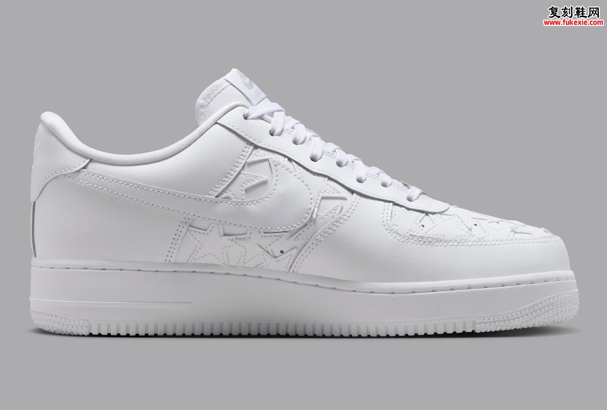 Nike Air Force 1 Low “White Stars” 全白鞋身暗藏立体星星刺绣，2026夏季发售