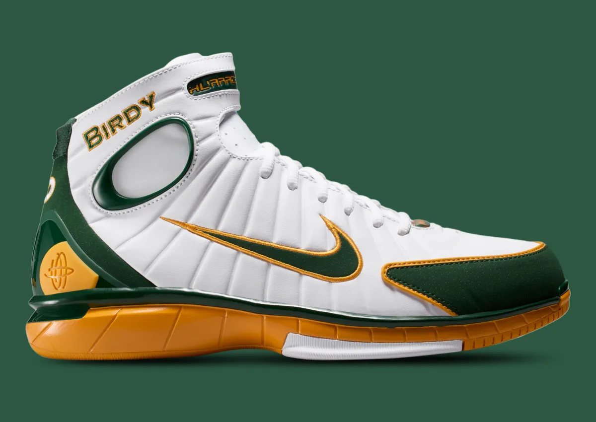 苏·伯德专属战靴回归:Nike Air Zoom Huarache 2K4 PE 白绿金配色致敬西雅图风暴插图 苏·伯德专属战靴回归:Nike Air Zoom Huarache 2K4 PE 白绿金配色致敬西雅图风暴