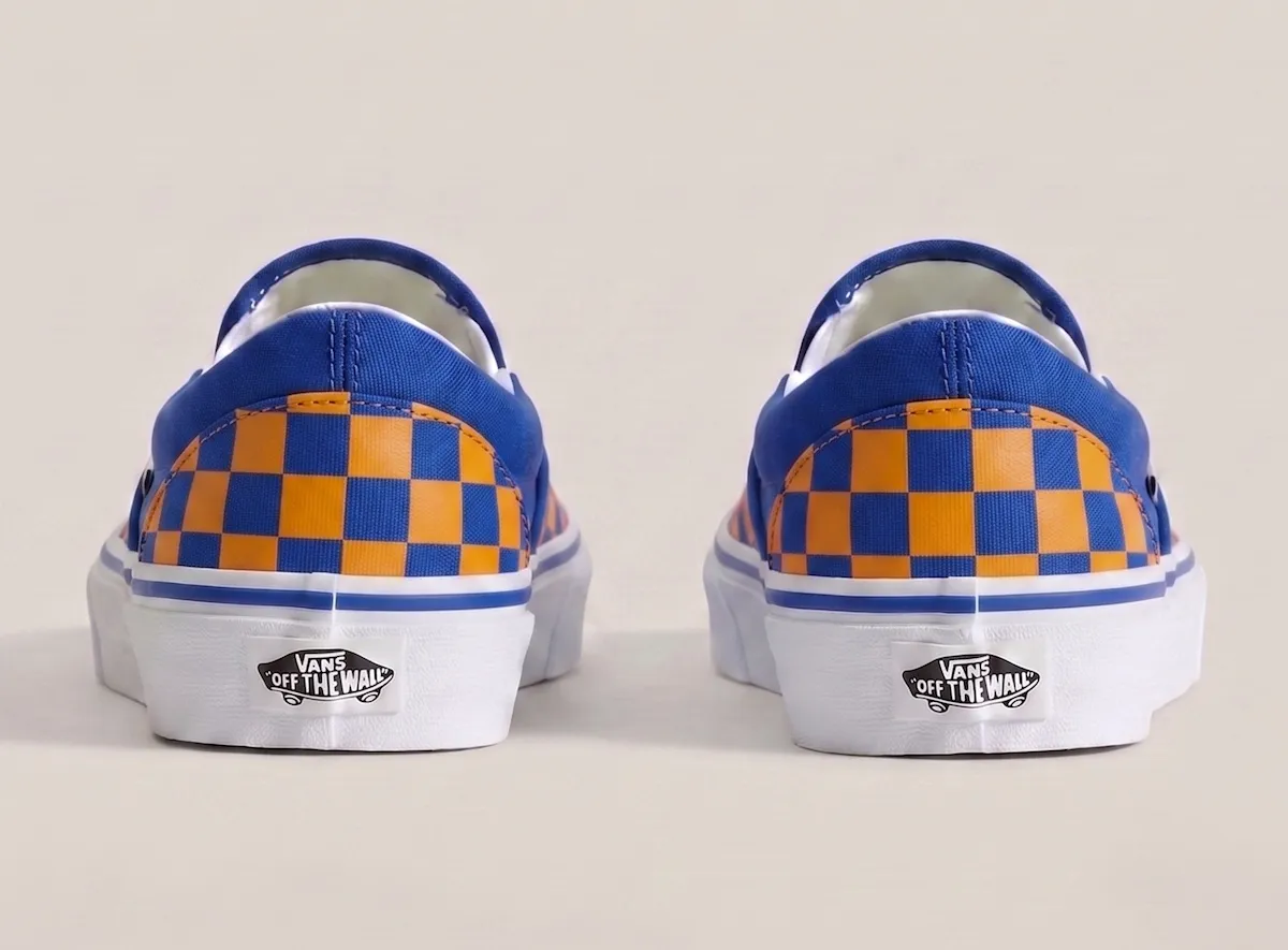 Vans Classic Slip-On “Knicks” 蓝橙双色2026致敬纽约:棋盘格暴龙图案60美元定档NBA总决赛巅峰插图3 Vans Classic Slip-On “Knicks” 蓝橙双色2026致敬纽约:棋盘格暴龙图案60美元定档NBA总决赛巅峰