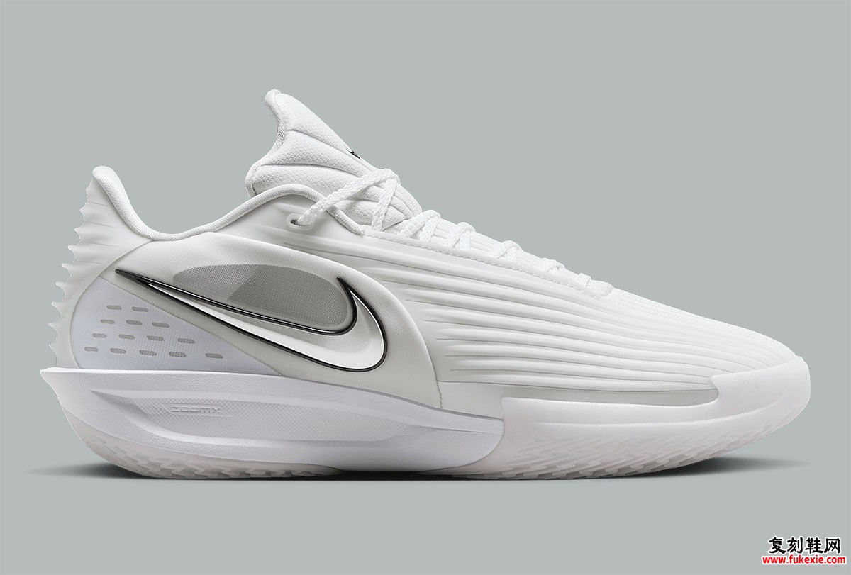Nike GT Cut 3 Turbo 纯白上市：碳板+双层 ZoomX 重塑实战鞋性能天花板