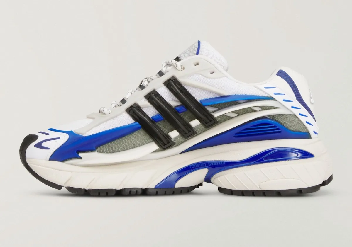 菲董与阿迪达斯全新联名鞋款Adistar Jellyfish“皇家蓝”配色定档2026年2月全球发售