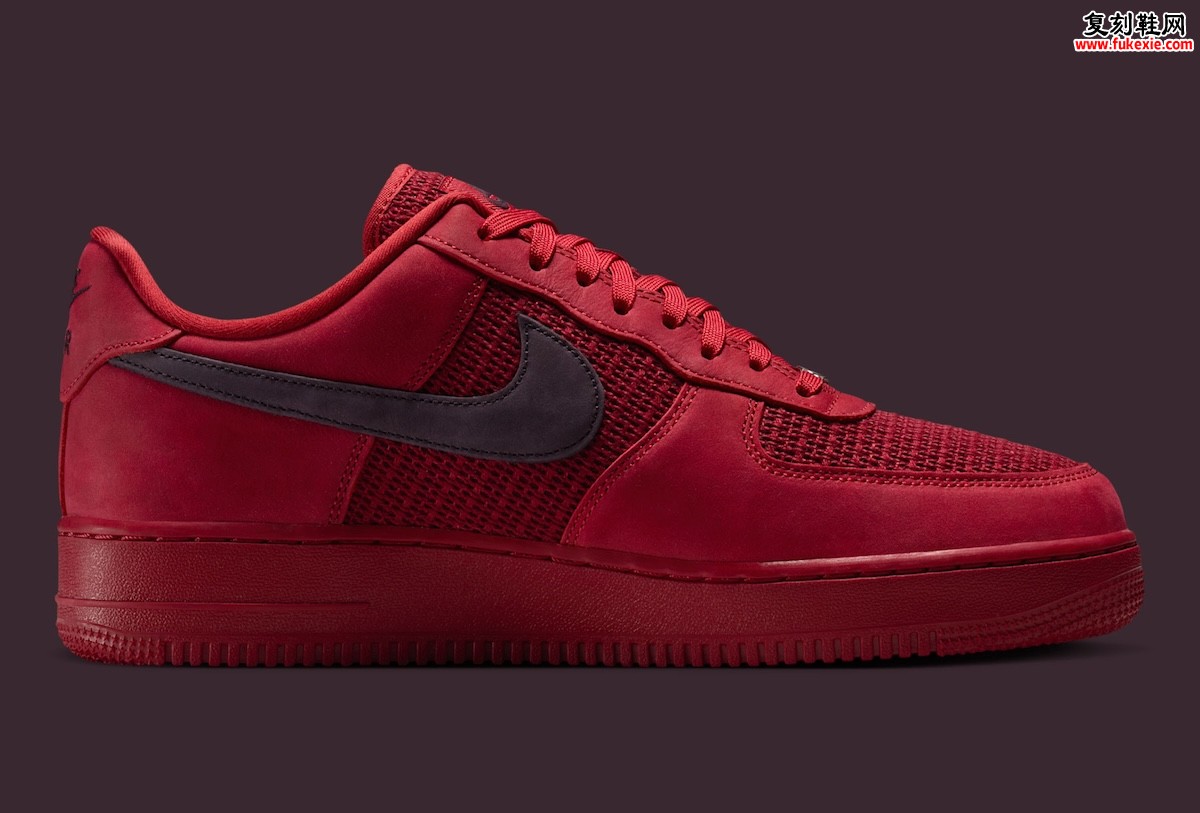 全红编织鞋面,Nike Air Force 1 Low Woven “Tough Red” 双层红色金属鞋带扣,2026夏季登场插图2 全红编织鞋面,Nike Air Force 1 Low Woven “Tough Red” 双层红色金属鞋带扣,2026夏季登场