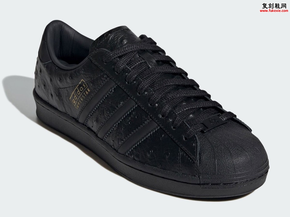 Footpatrol联名阿迪达斯Superstar二十周年纪念版 鸵鸟皮材质重塑经典