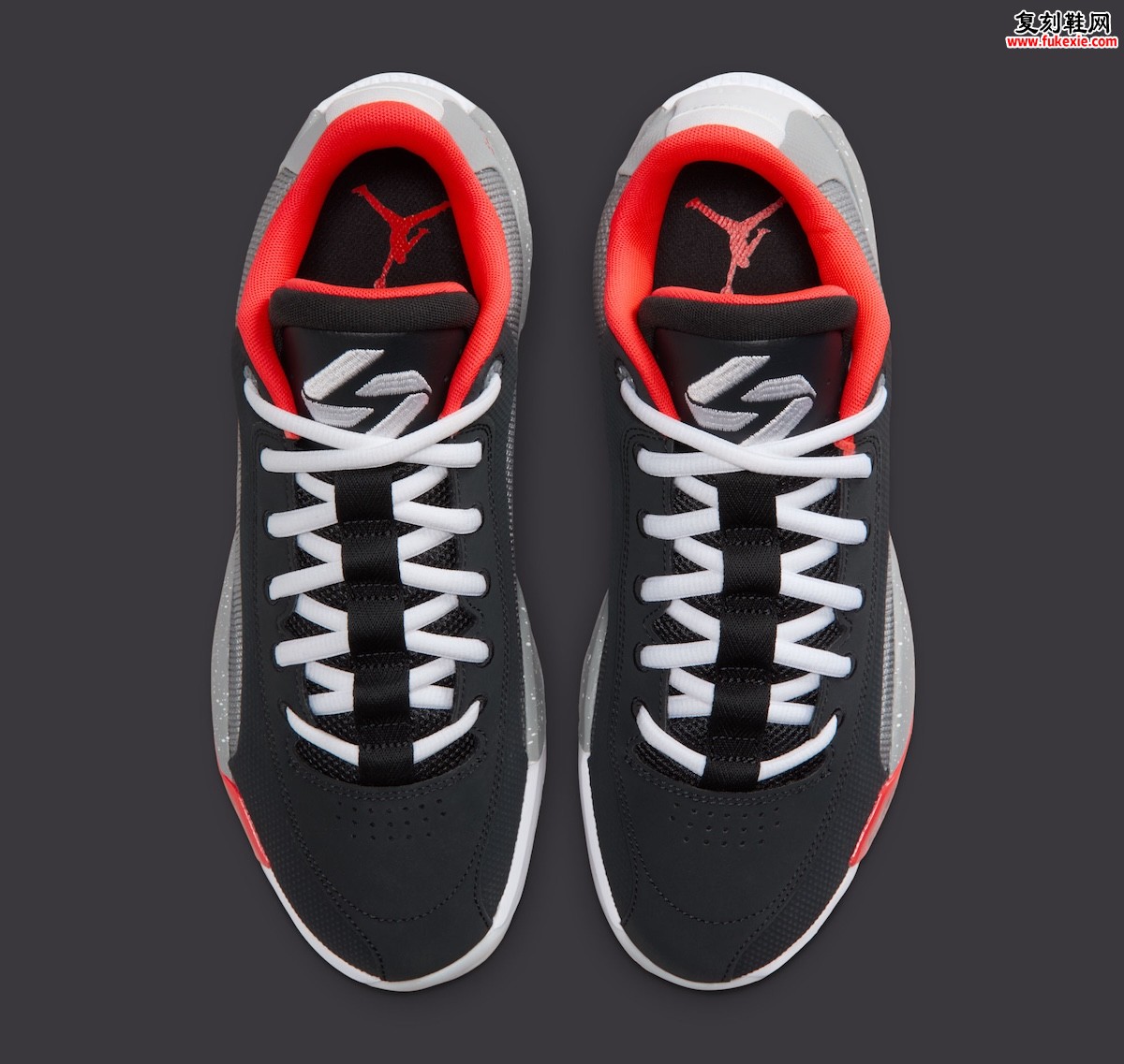 Jordan Luka .77 “Space Navigator”东契奇战靴“太空漫游者”致敬纽约鸽子 Dunk 经典联名