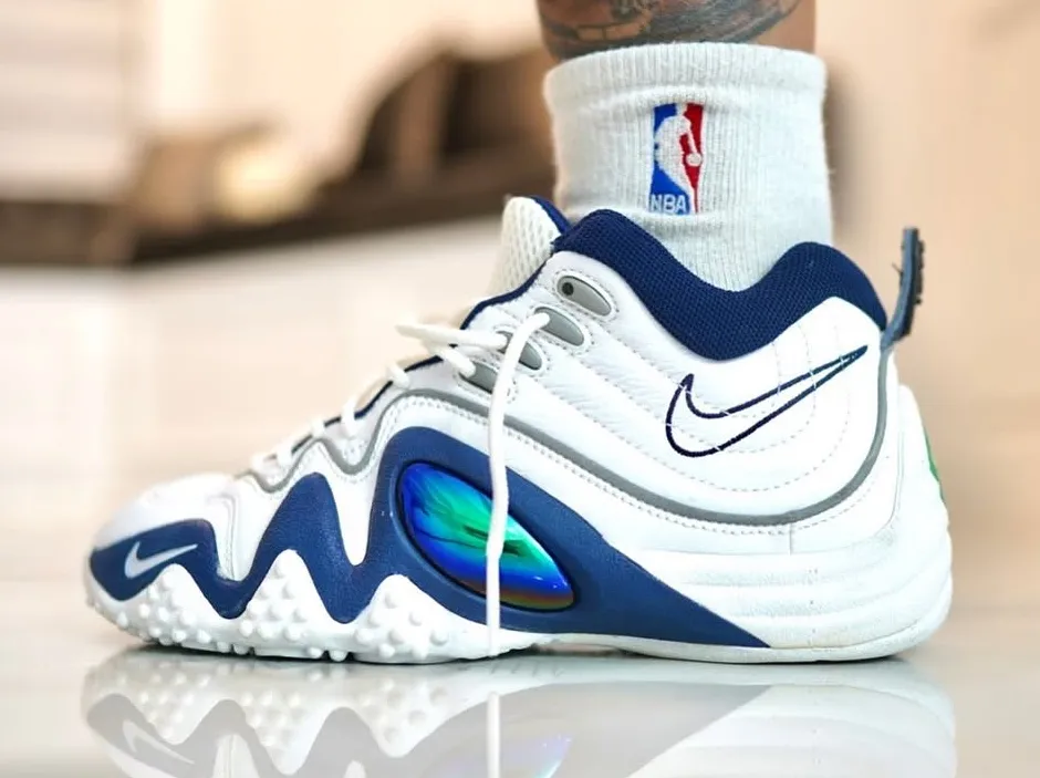 Nike Zoom Flight 5 “White/Midnight Navy”基德白午夜蓝虫眼复刻2027回归插图1 Nike Zoom Flight 5 “White/Midnight Navy”基德白午夜蓝虫眼复刻2027回归
