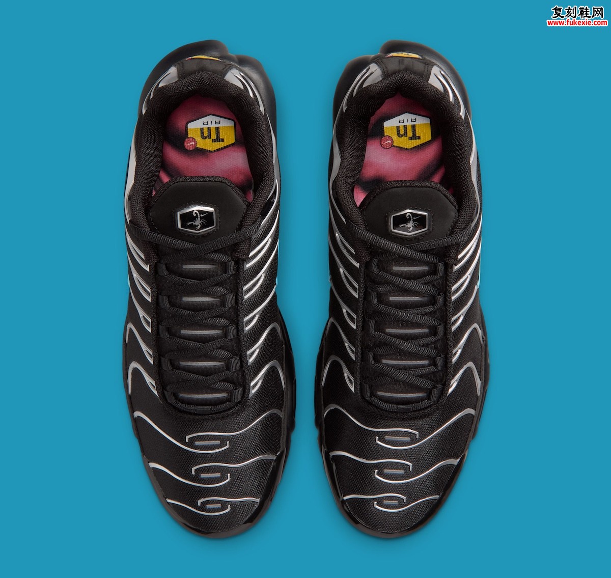 Nike Air Max Plus Scorpion 黑曜铬银配色 IM9624-001,黑色网面金属波浪笼 搭载 Tuned Air 科技插图3 Nike Air Max Plus Scorpion 黑曜铬银配色 IM9624-001,黑色网面金属波浪笼 搭载 Tuned Air 科技