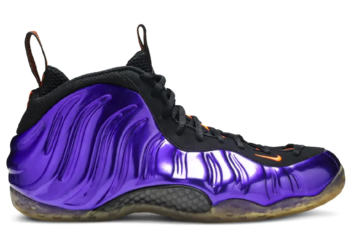 Nike Air Foamposite One“尼菲克斯太阳”2027年春季复刻，电光紫鞋身搭配橙黑细节