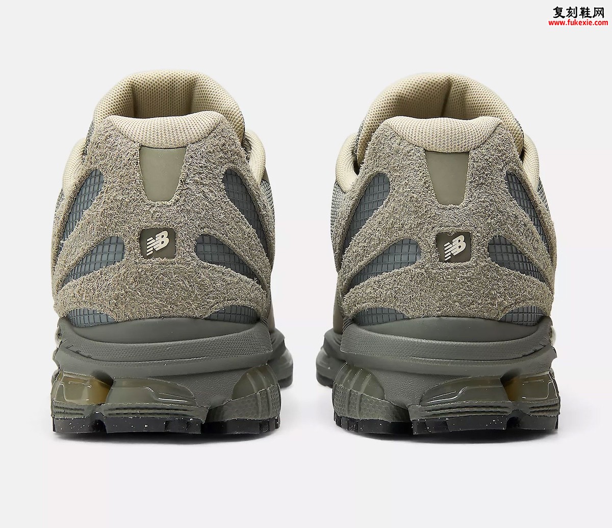 Stone Island x New Balance 1890 Covert Green 6月4日发售，橄榄绿防撕裂网面配罗盘徽章