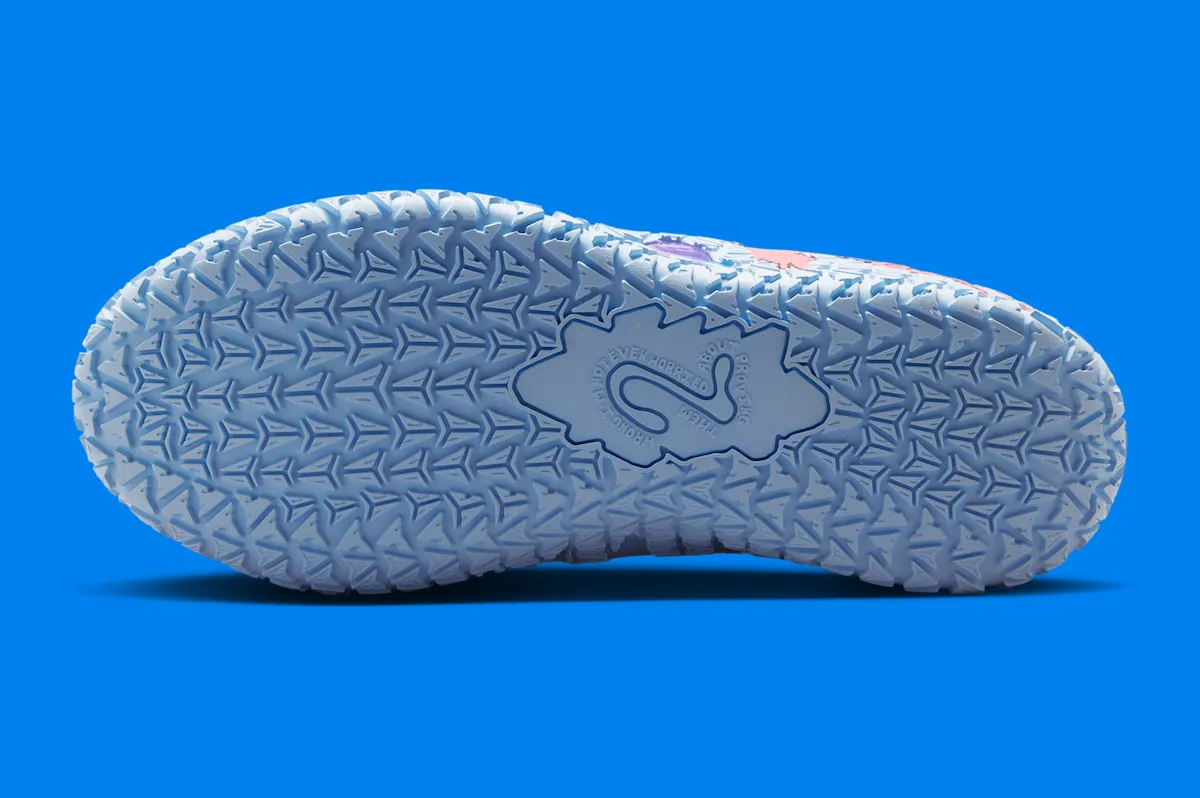 Kool-Aid x Nike Ja 3“粉红柠檬水”2026年春季发售，趣味联名以水珠细节与不对称标识