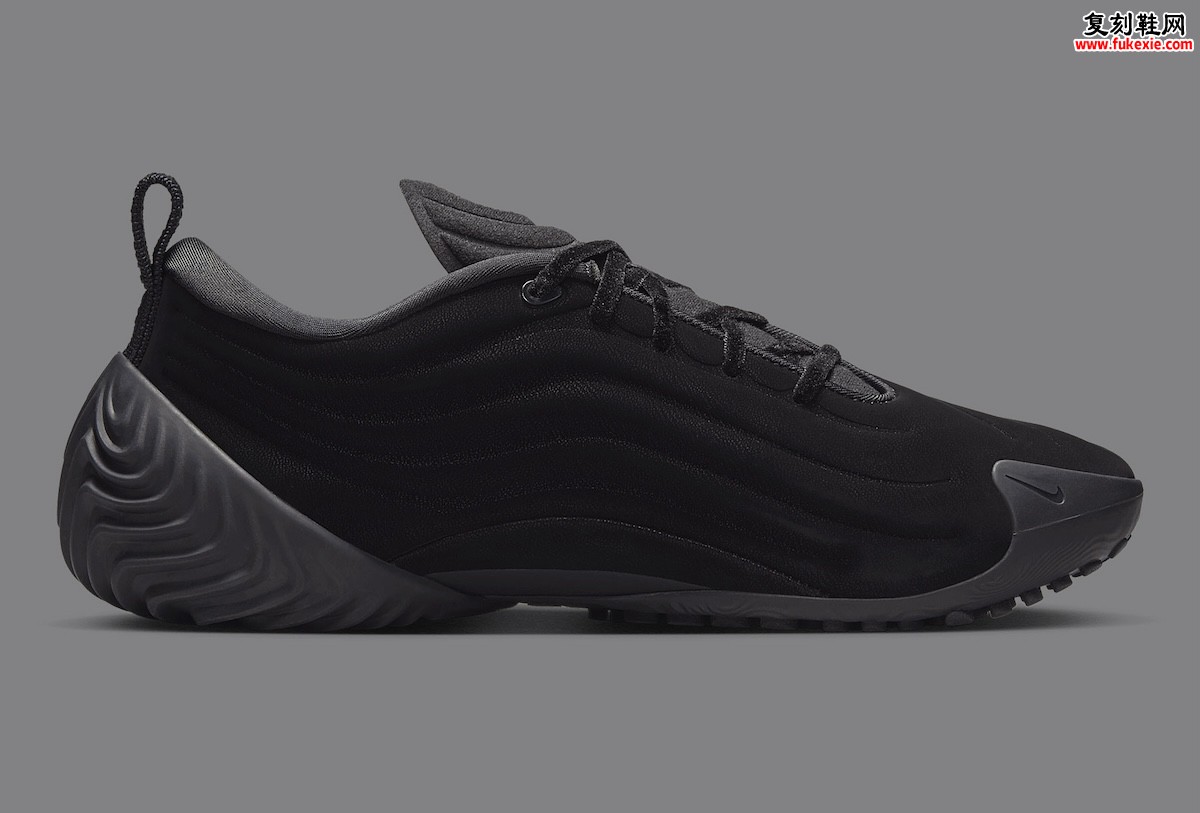 Nike Astra Ultra “Triple Black”全黑未来鞋款9月10日发售，Foamposite设计中底