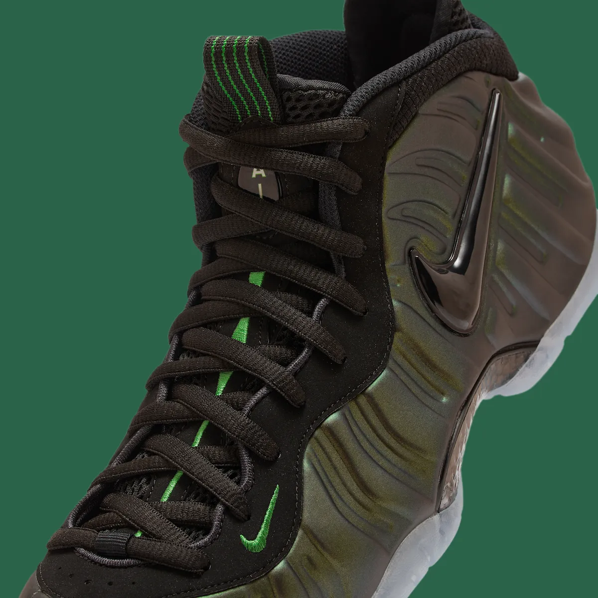 Nike Air Foamposite Pro“Pine Green”2025年12月19日重磅回归，十四年等待终成真
