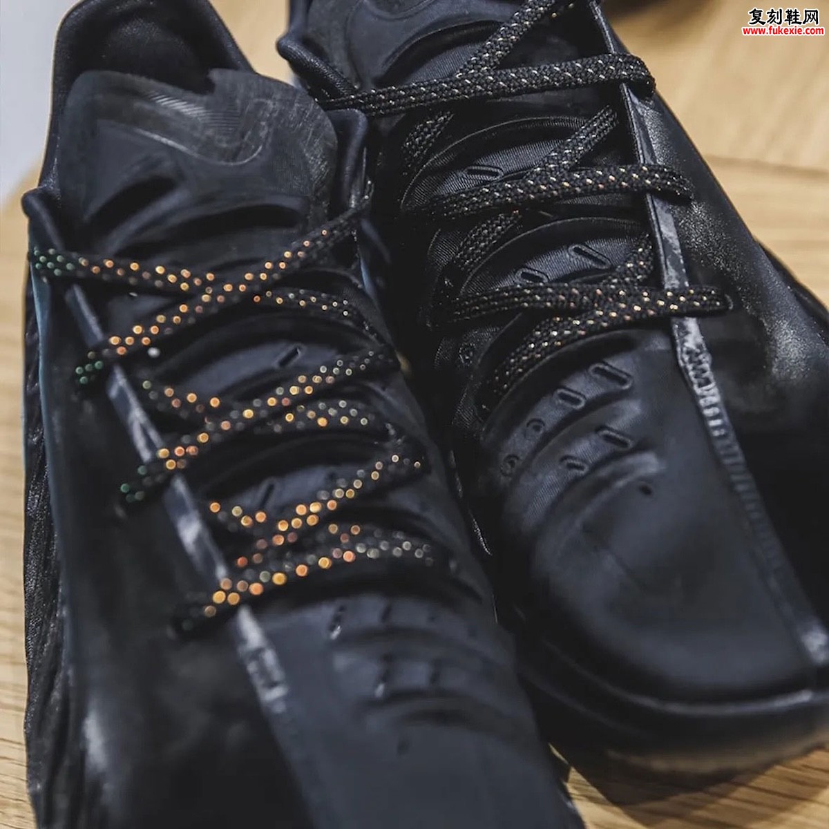 Nike GT Cut 4黑色版本2026年春季发售 突破性ZoomX科技重塑篮球鞋性能