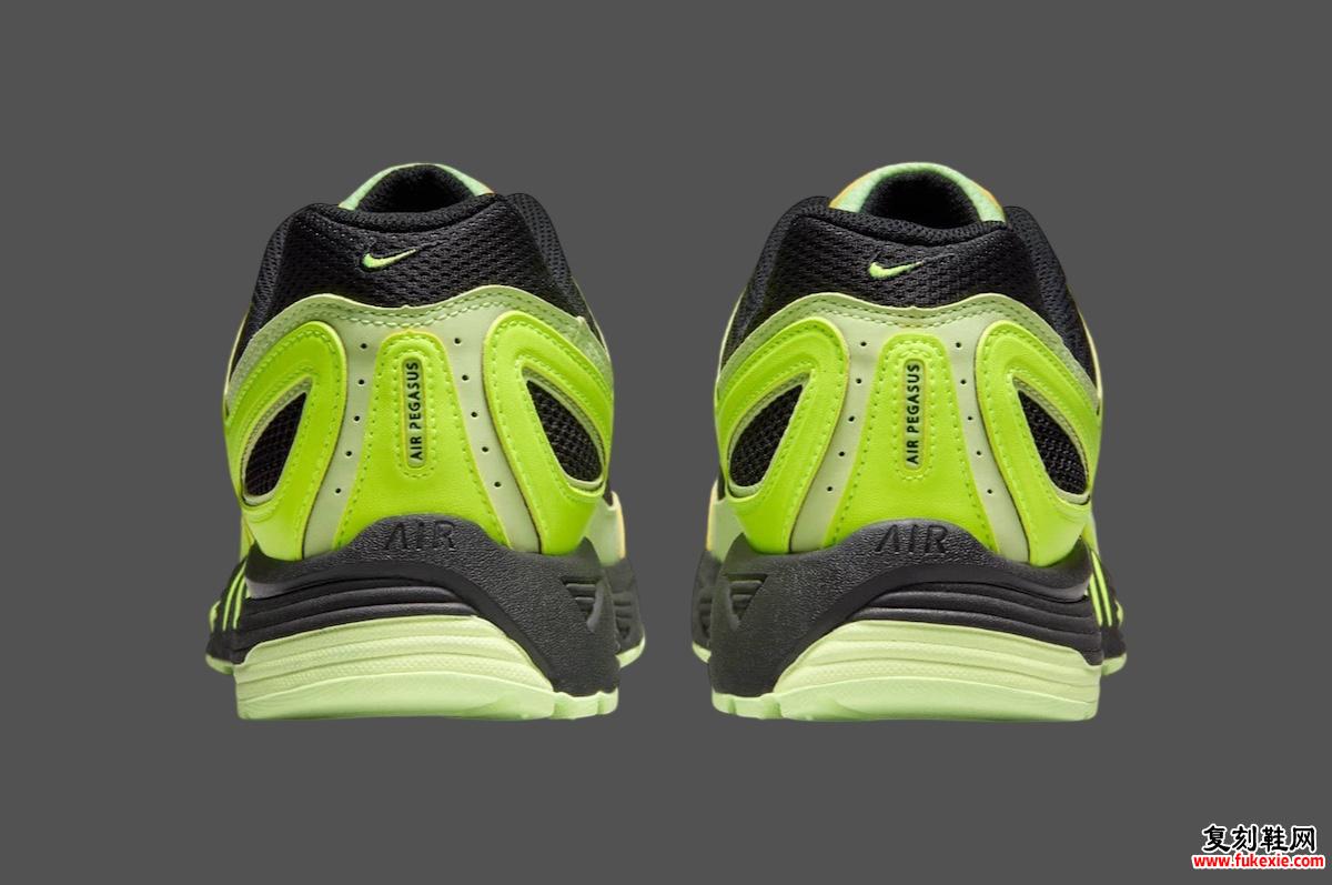 Nike Air Pegasus 2K5 “Black Volt” 现已上市(2024 年 12 月)货号:HQ5403-700