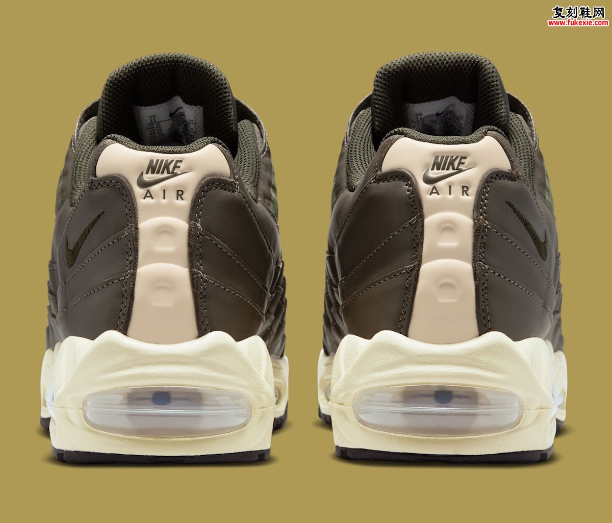 军事机能拉链设计Nike Air Max 95 “Medium Olive” 橄榄绿配色2026夏季发售复古跑鞋焕新升级