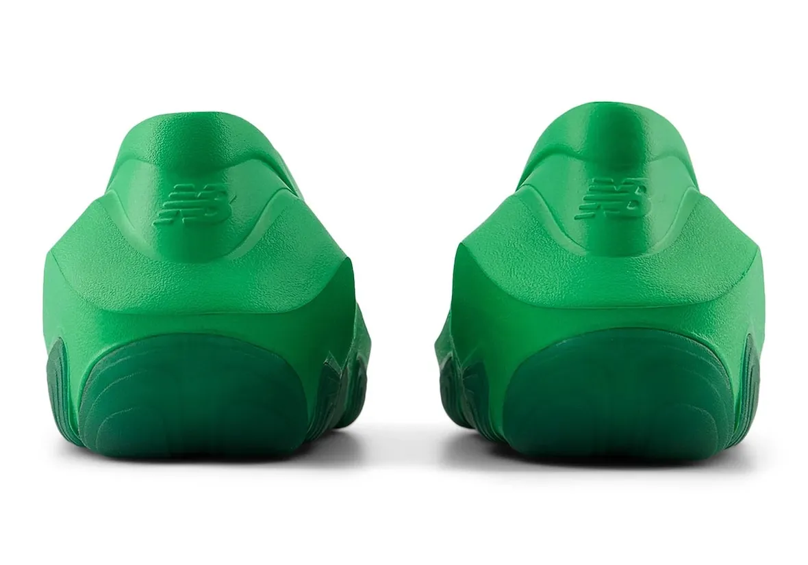 Joe Freshgoods × New Balance RCVRY联名洞洞鞋：双密度泡棉与芝加哥街区派对限量解析
