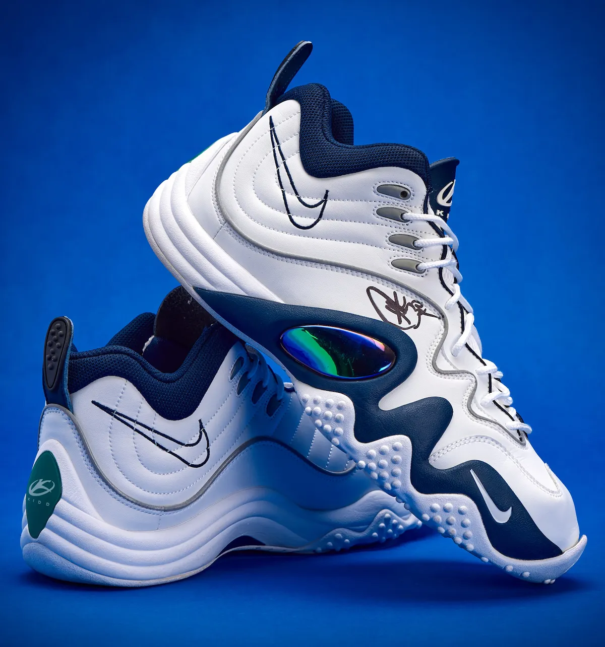 Nike Zoom Flight 5 “White/Midnight Navy”基德白午夜蓝虫眼复刻2027回归插图6 Nike Zoom Flight 5 “White/Midnight Navy”基德白午夜蓝虫眼复刻2027回归
