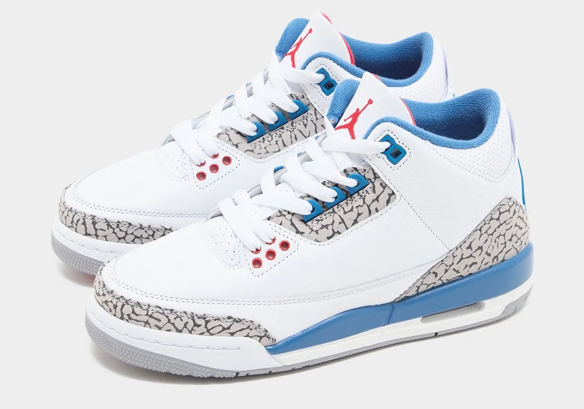 十年等待终归来！Air Jordan 3 True Blue 真蓝配色复刻，白色鞋面红色点缀经典大象纹缩略图