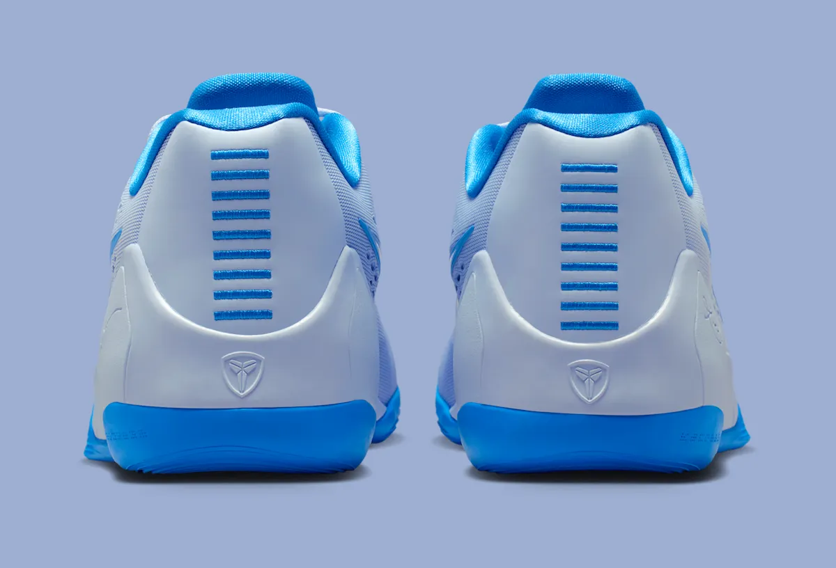 氢光蓝的低语:Kobe 9 EM Protro 新配色以纯粹性能美学致敬曼巴后期哲学