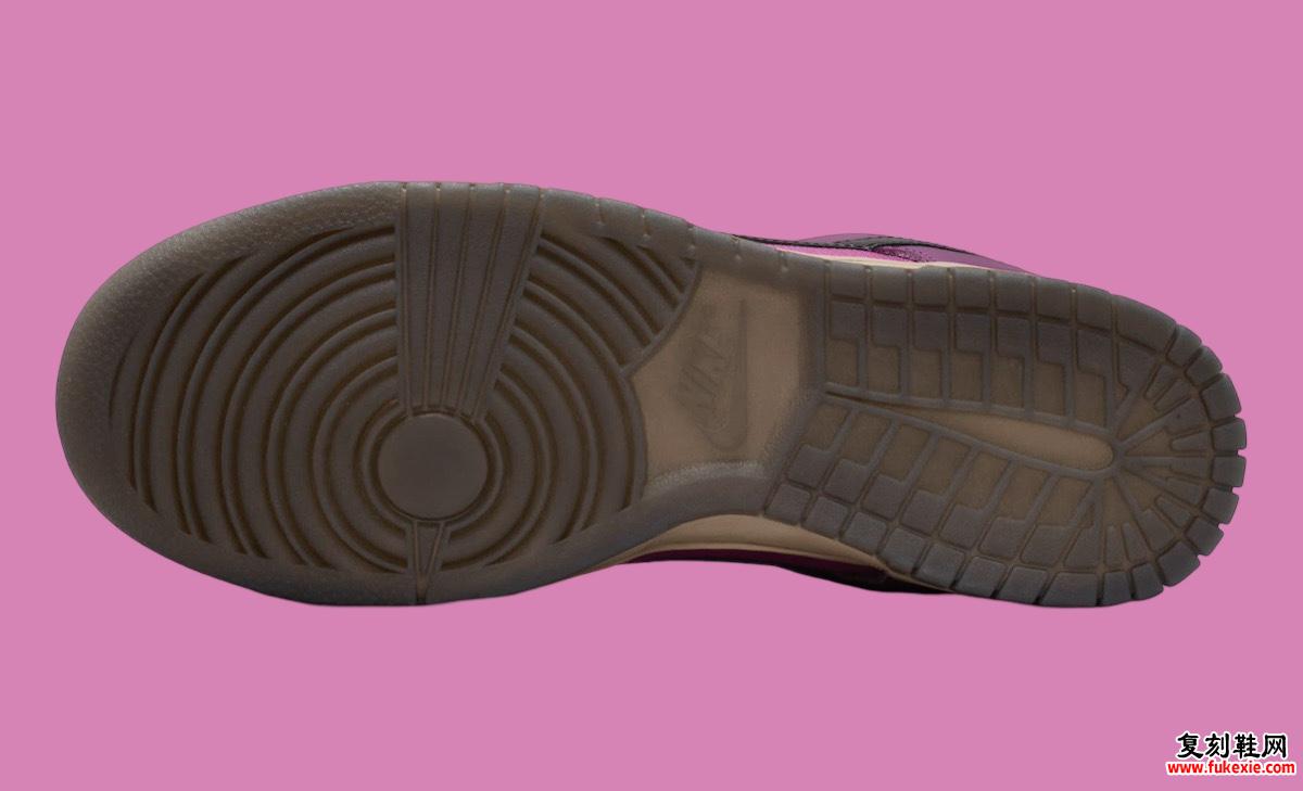 Nike Dunk Low “Viotech/Hot Fuchsia” 现已上市（2024 年 11 月）货号：FZ2552-500