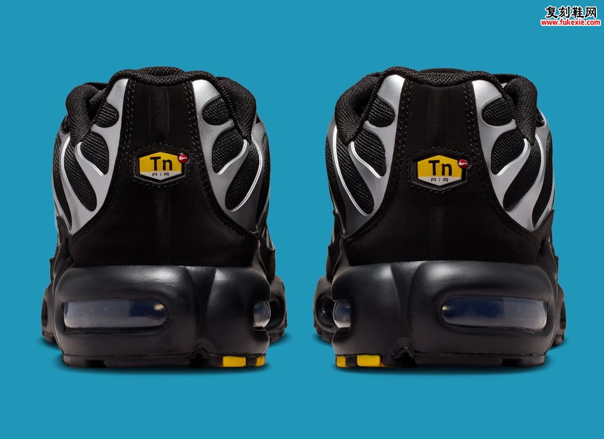 Nike Air Max Plus Scorpion 黑曜铬银配色 IM9624-001,黑色网面金属波浪笼 搭载 Tuned Air 科技插图4 Nike Air Max Plus Scorpion 黑曜铬银配色 IM9624-001,黑色网面金属波浪笼 搭载 Tuned Air 科技