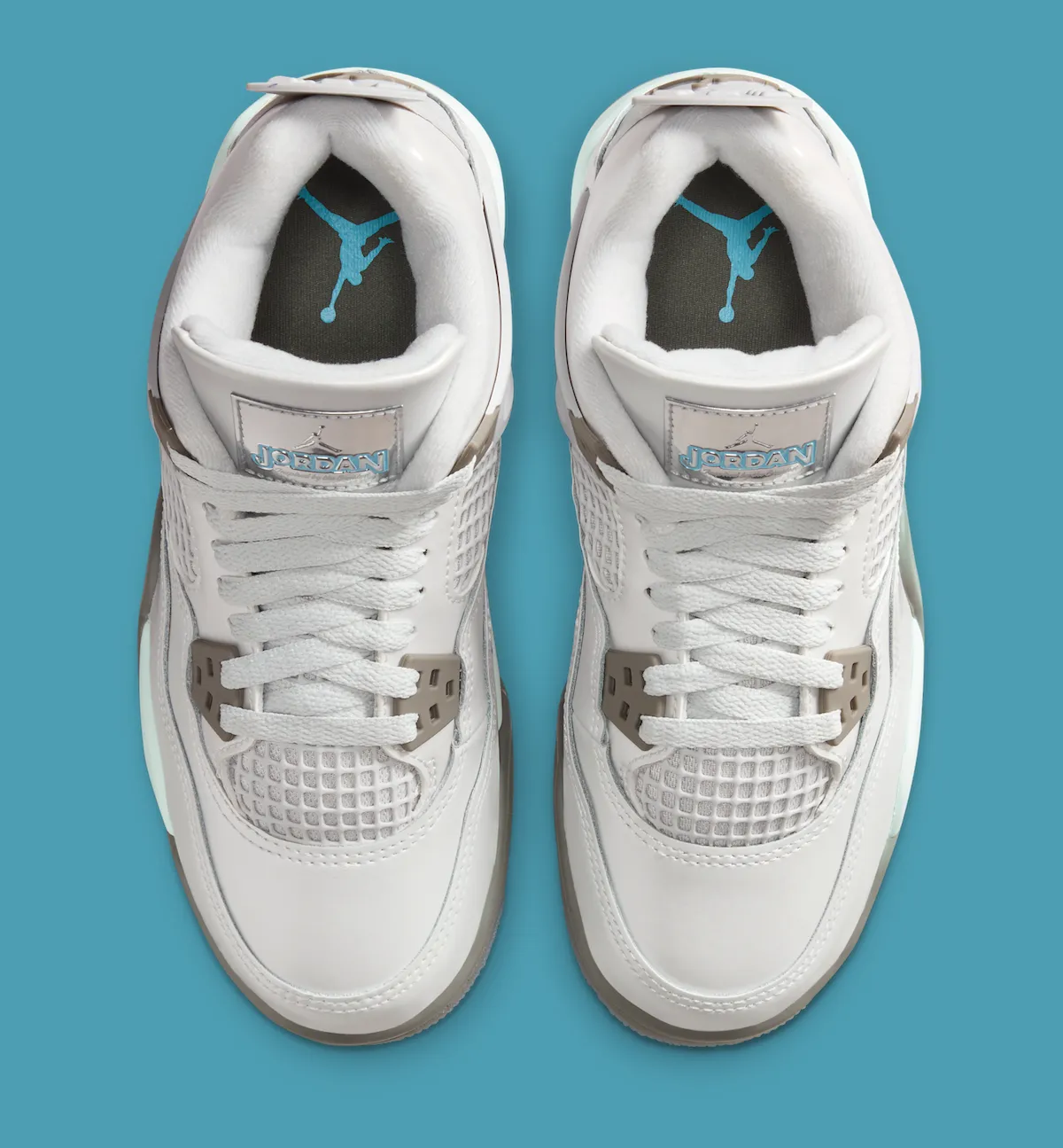 专为少年打造的冠军基因！Air Jordan 4 GS“蓝霜”11月1日登场，冰感设计致敬伟大