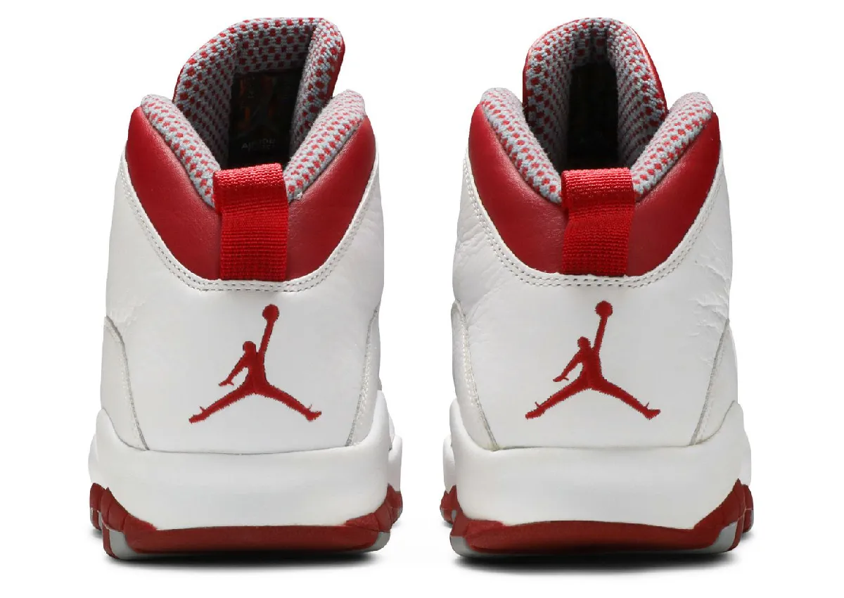 Air Jordan 10 “Red Steel”沉睡二十年终迎首次复刻 2027春季重磅回归