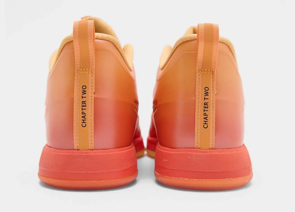 德文·布克第二代签名鞋首发配色“凤凰”发布：以烈焰焚旧与重生叙事开启崭新篇章