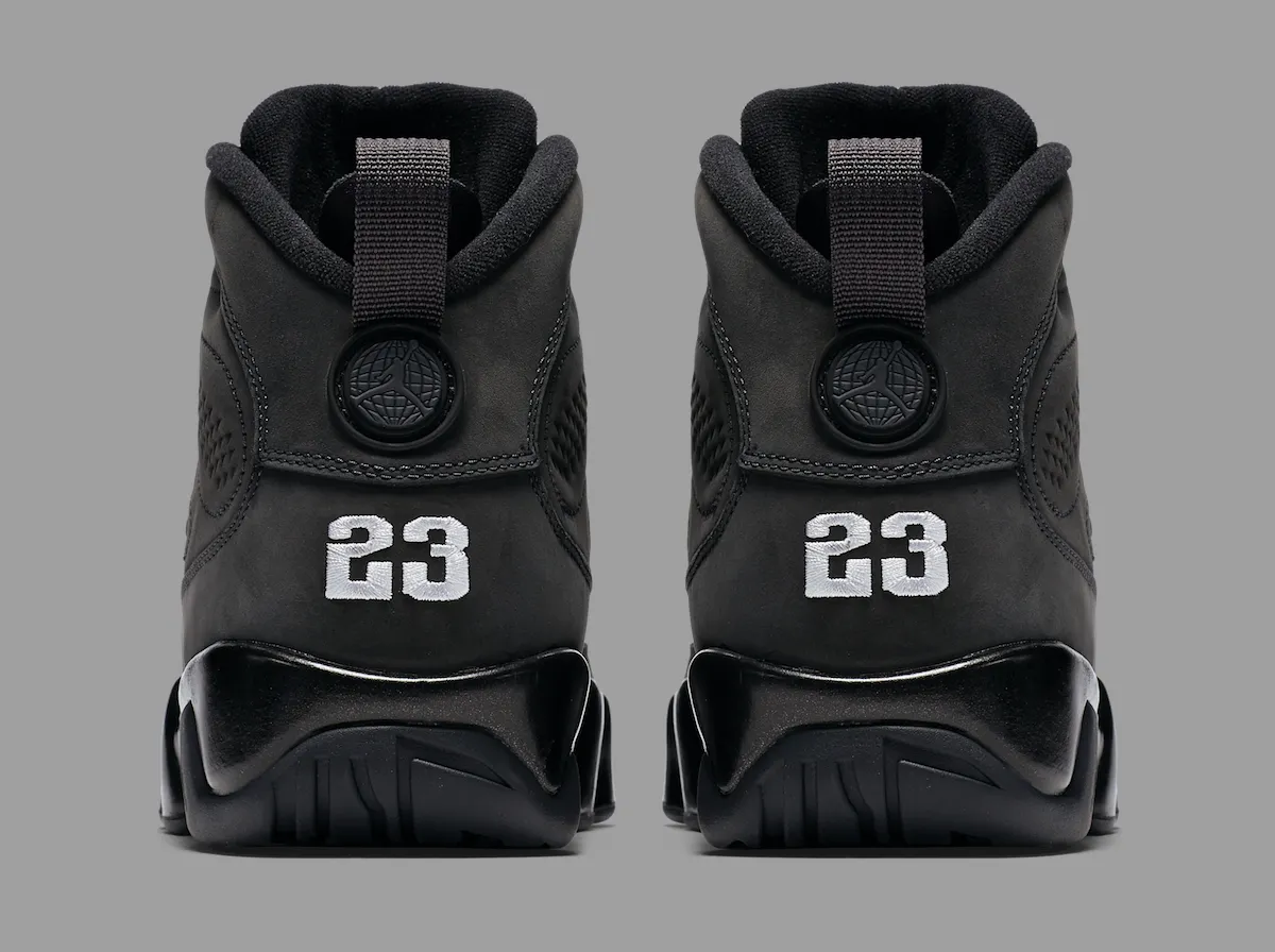 俄勒冈鸭队PE配色影子：Air Jordan 9 “Anthracite” 虽已停产仍可二级市场寻