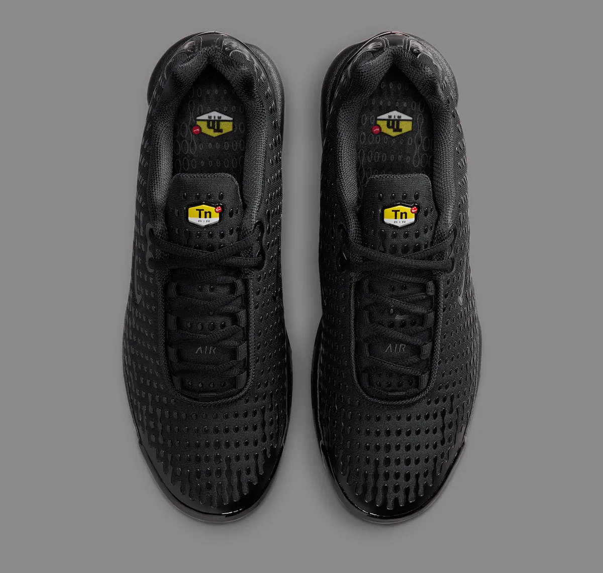 Nike Air Max Plus VII “Black”Nike黑武士Air Max Plus VII重磅回归，2025年10月震撼发售！