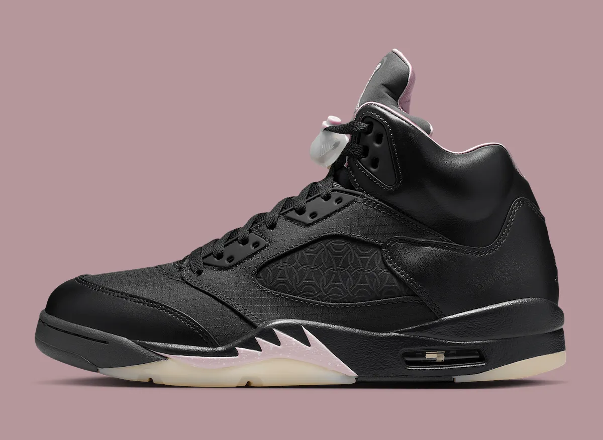 PSG x Air Jordan 5 “Off Noir” 2025假日季重磅登场,巴黎圣日耳曼联名AJ5夜影黑