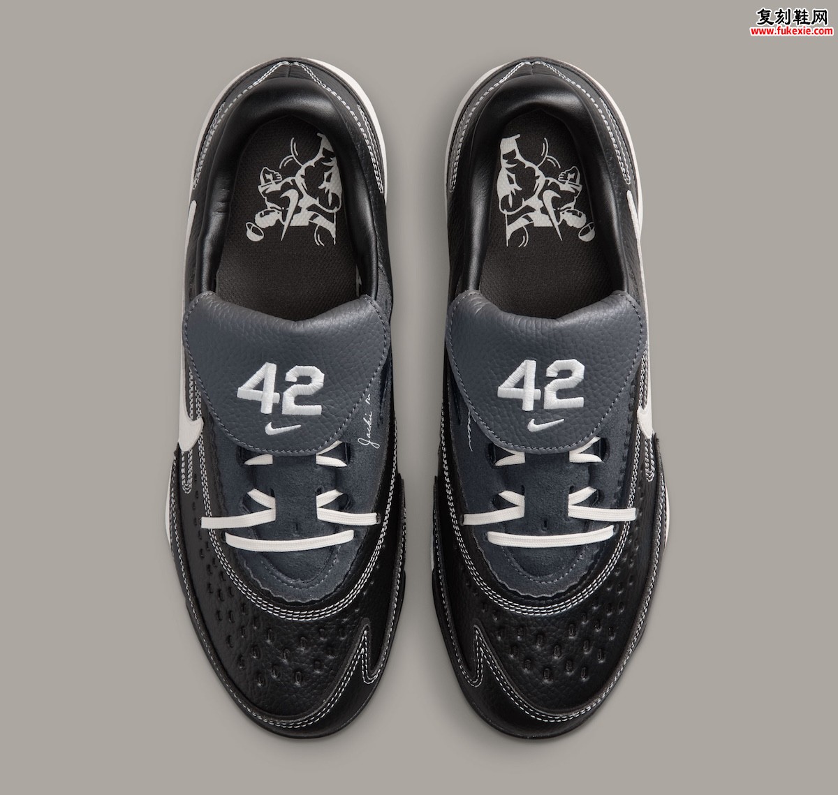 Nike Gives “Jackie Robinson Day” Diamond Standout 耐克杰基罗宾逊日致敬系列再添棒球钉鞋新作