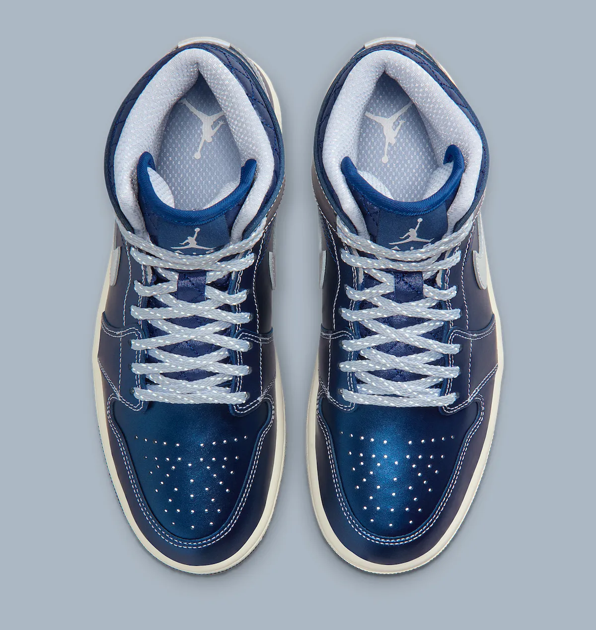 Air Jordan 1 Mid Metallic Blue 10月20日发售：低调金属光泽演绎高级质感新风尚