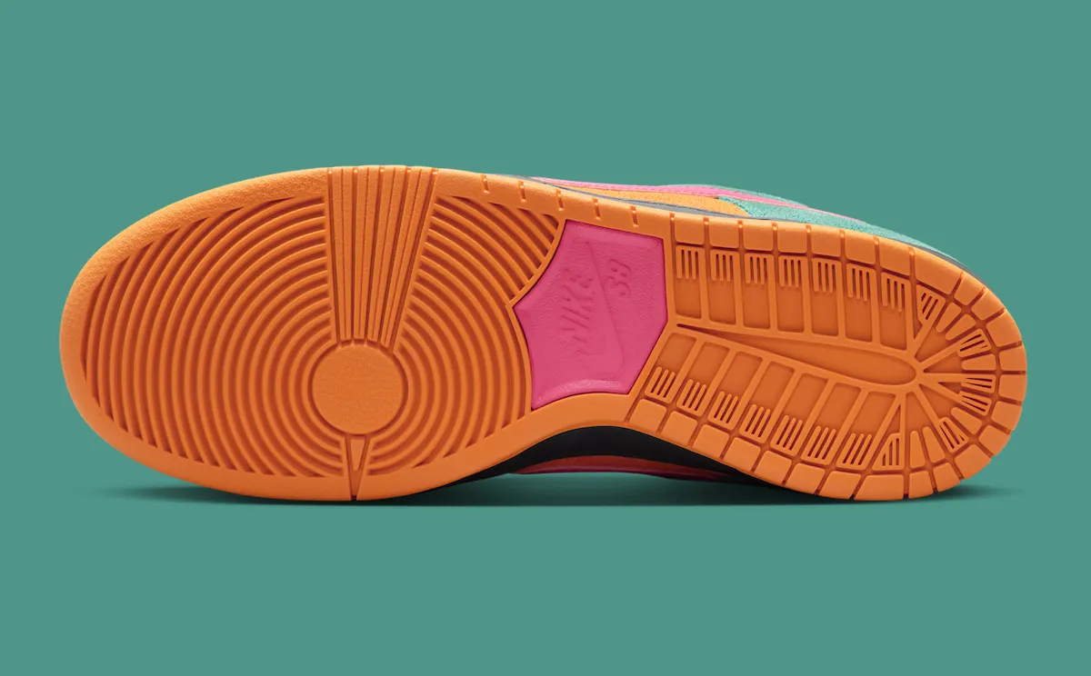Nike SB Dunk Low “Green Noise/Watermelon” 绿噪西瓜  马刺经典配色 2026 秋季发售前瞻的完整解析