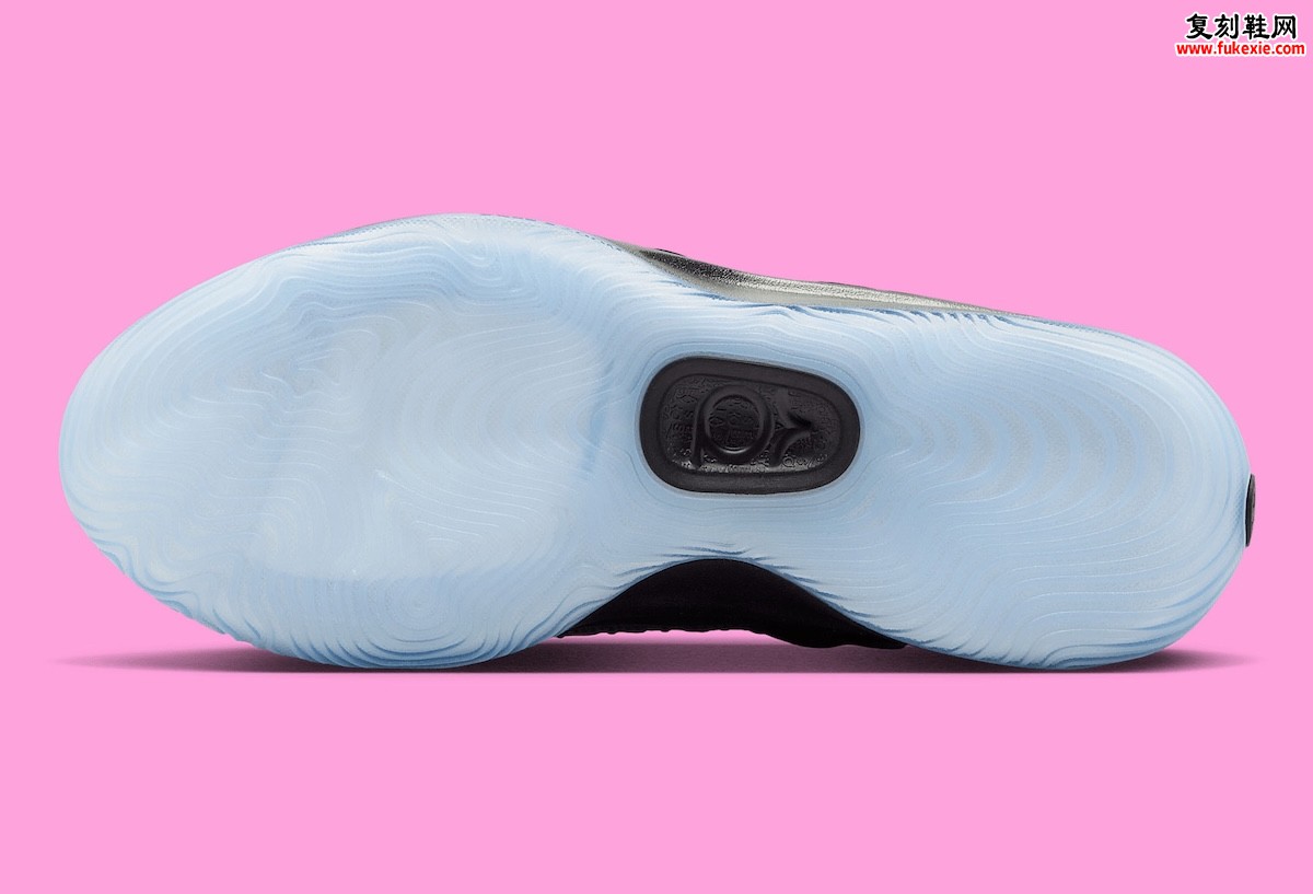 Nike KD 18 “Vivid Purple” KD 18幻影紫配色即日发售,170美元复刻经典发泡之魂