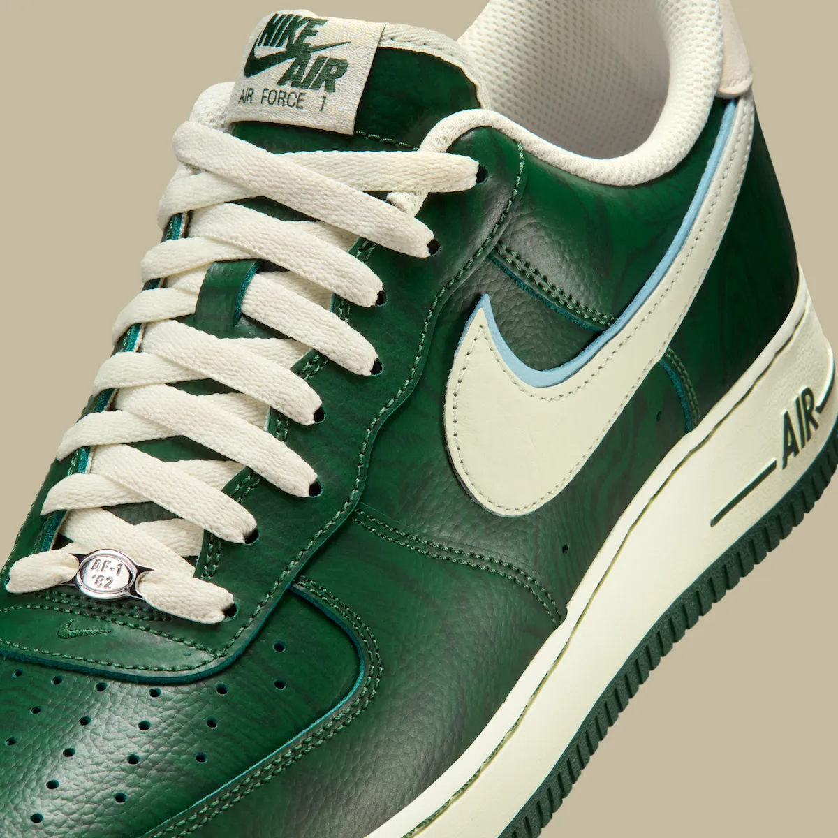 LAAMS x Nike Air Force 1 “Please Post Bills”空军一号联名款12月发售 解析纽约街头美学