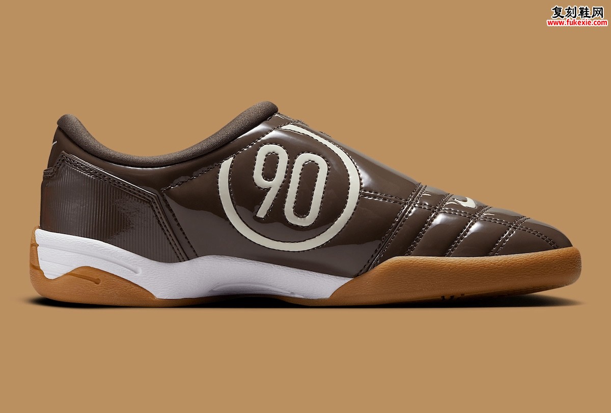 【原创】Nike Total 90 III “Baroque Brown”：从球场到街头的时尚传奇